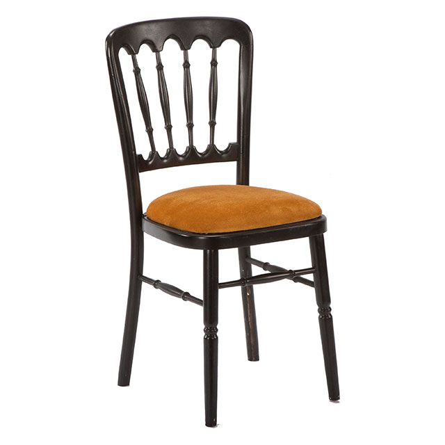 Classic Chair Black
